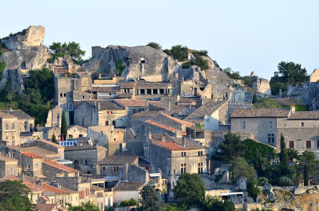Le Clos Martin Eyragues Exterior foto